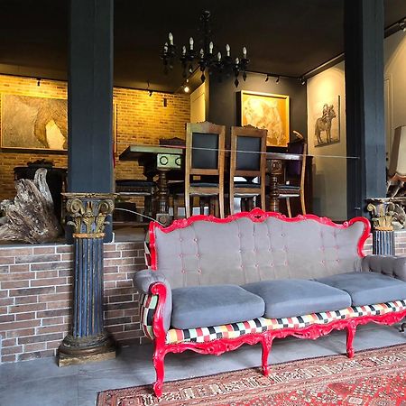 Art Garage Varese ビアンドロンノ エクステリア 写真